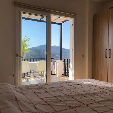 Mukemmel Manzarasinin Tadini Cikartin Willa Bodrum